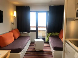 Image of Joli 2 pièces à Avoriaz avec balcon sud, TV et WiFi - FR-1-314-185