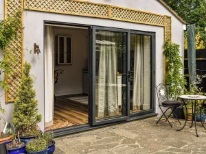 Image of 2 bedroom accommodation in Epsom