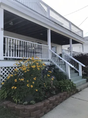Image of Location Value! Steps to Beach Perfect for Summer Trip - Renovated 4-5BR Retreat