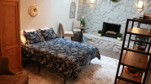 Image of Sophisticated Studio in the ‘Boro