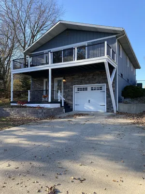 Image of Beautiful Lake View IYopawa Island Home. Backs up to Golf Course