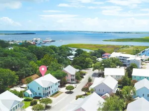 Image of ☆Yacht Basin Getaway☆ Walk To The Waterfront, Provision Company, Fishy Fishy