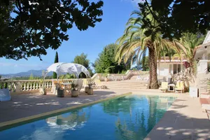 Image of Propriété Exceptionnelle Côte D'azur - vue mer Panoramique - Piscine - Tennis