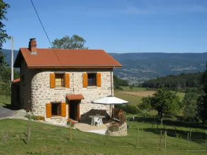 Image of charming little house