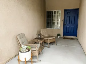 Image of Roomy, Quiet and Central Home