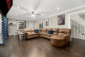 Image of Large “Maple Cottage” in Beautiful Gastonia Area