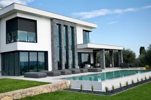Image of Medusa's House: French Riviera