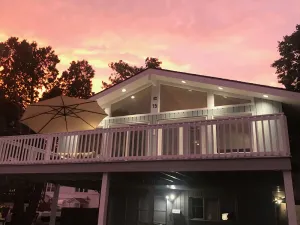 Image of SUNSETS IN OCEAN BEACH PARK: 6 QUEEN BEDS W\/ 1MIL DOLLAR VIEW OF ATLANTIC OCEAN!