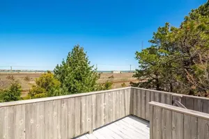 Image of 4 Br Beach House; Walk to Beach!