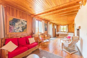 Image of Traditional Alpine chalet with 3-4 bedrooms, well suited for 3-4 couples