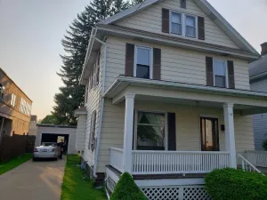 Image of WOW! OleanGrt PriceEntire house! 4 bedrooms 2.5 baths 30 mins to Ellicotville