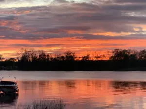 Image of \"Perfect Sunset\" Waterfront Cottage Coldwater MI area.  Nice all sports lake.