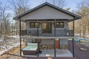Image of Hot Tub | Game Room | 6 Bedroom | Fire Pit