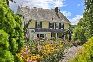 Image of Warm Brook Farm+Entertainers Paradise+Hot Tub+Close To Everything+Dogs Welcome