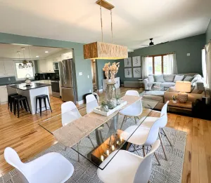 Image of Lake Home on Deadshot Bay of Detroit Lake - Huge deck, hot tub, outdoor TV, fire