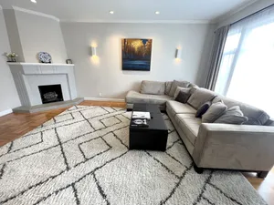 Image of Spacious modern 3BR\/3BA House with yard, hottub & parking - with flexible lease!