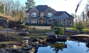 Image of Exquisite Estate on 10 acres in North Albany.  15 minutes to OSU.