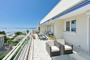 Image of 2Br Apartment 100m from Beaches Terrace & Parking