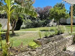 Image of Renovated 19th century farmhouse 260m