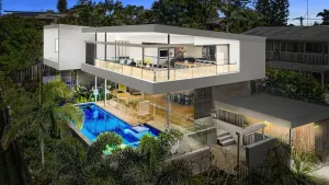 Image of Bluey's Beach House - 5 Bedroom