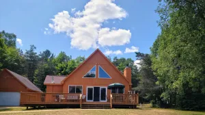 Image of Chalet Getaway on 20 Acres