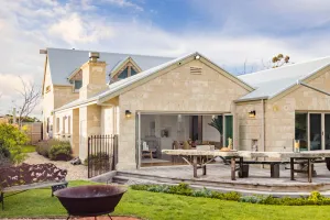 Image of Luxurious Homestead Retreat in Tulka