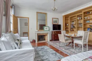 Image of Bohemian & Authentic Parisian Flat - Paris 07