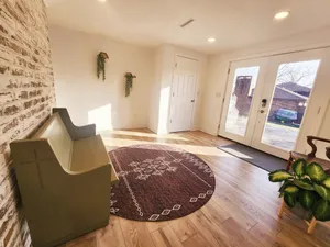 Image of Cozy 2-Bedroom Apartment Suite