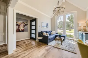 Image of Lively Interior Oasis w\/ Big Yard- Fast- WIFI