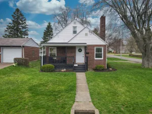 Image of Touchdown Bungalow-Charming HOF Village Home