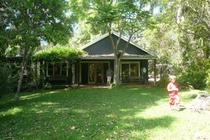 Image of River House (aka Federal Hilton) - Byron Bay Hinterland holiday cottage