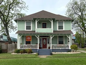 Image of Sterle Historical Home in Downtown Temple - 3 Bedroom Apartment