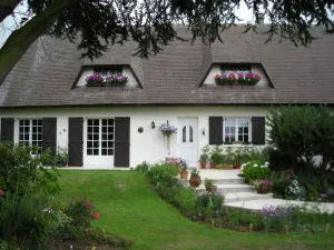 Image of Attractive Normandy gite in a rural location, yet easy reach of all amenities.