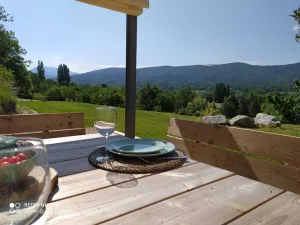Image of Villa in Dieulefit in Drome Provençale with views of nature and mountains