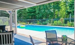 Image of Spacious and newly renovated 4BR house with pool!!