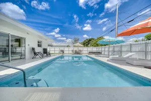 Image of Casita w\/ Heated Salt Water Pool