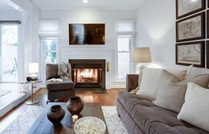 Image of The Potomac - Friendly Townhouse Near DC & Old Town - 3 En-Suite Baths