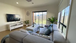 Image of Relax 5 BRMS Rental house Netflix Parking Wifi near Melton