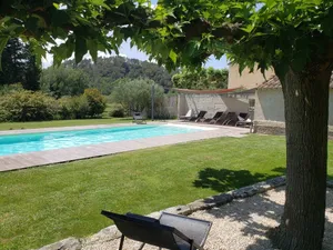 Image of Mas between Avignon and Saint Remy de Provence Barbentane