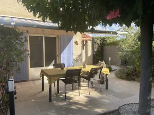 Image of Provencal mansion with swimming pool in the heart of the Alpilles \"La reverie\".