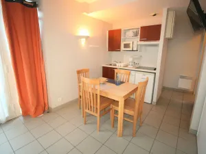 Image of Appartement T2 avec piscine, proche plage et centre, La Tranche sur Mer - FR-1-22-316