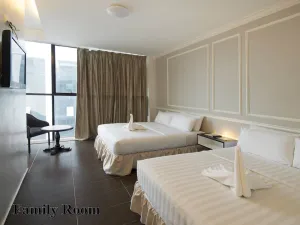 Image of Luscious Hotel