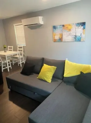 Image of Cozy 1 Bedroom Duplex- centrally located!