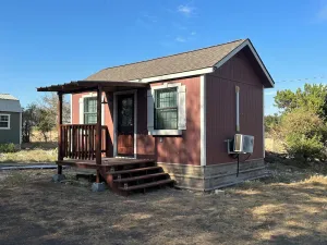 Image of Maroon Country Tiny Home