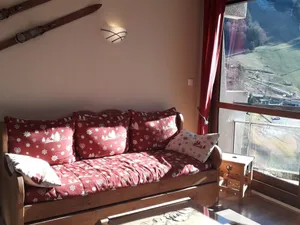 Image of Ski-In\/Ski-Out Apartment: Stunning 2-Bedroom for 6\/7 in Villard-de-Lans