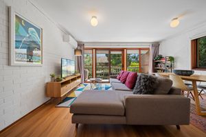 Image of Charming Canberra 2-Bed by Parks & Shops