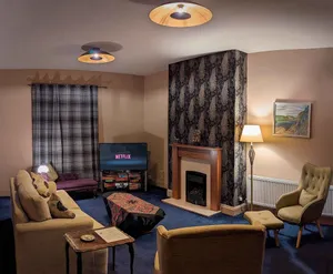 Image of Superking beds, spacious and comfortable first floor apartment near town centre