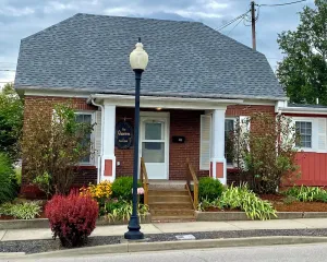 Image of Charming,Cozy, Cottage - French Lick Quarters - Walk Casino\/Resort, Pubs, Etc