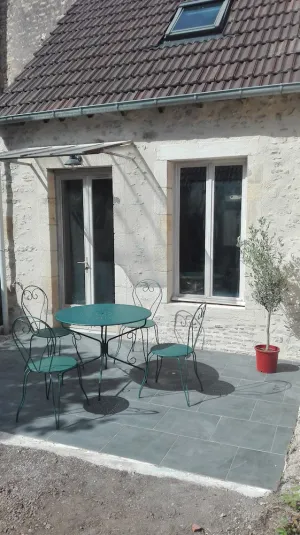Image of Charming town center house with garden