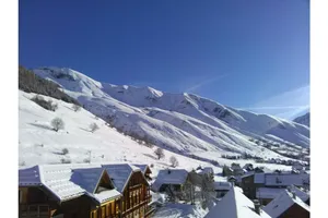 Image of Appart 6p SKI AUX Pieds et Plein Centre